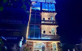 Ánh Hồng Hotel